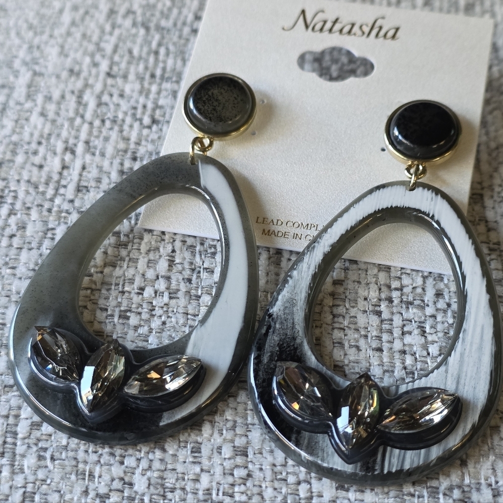 Natasha Couture Gray and Black Teardrop Earrings - Picture 7 of 10